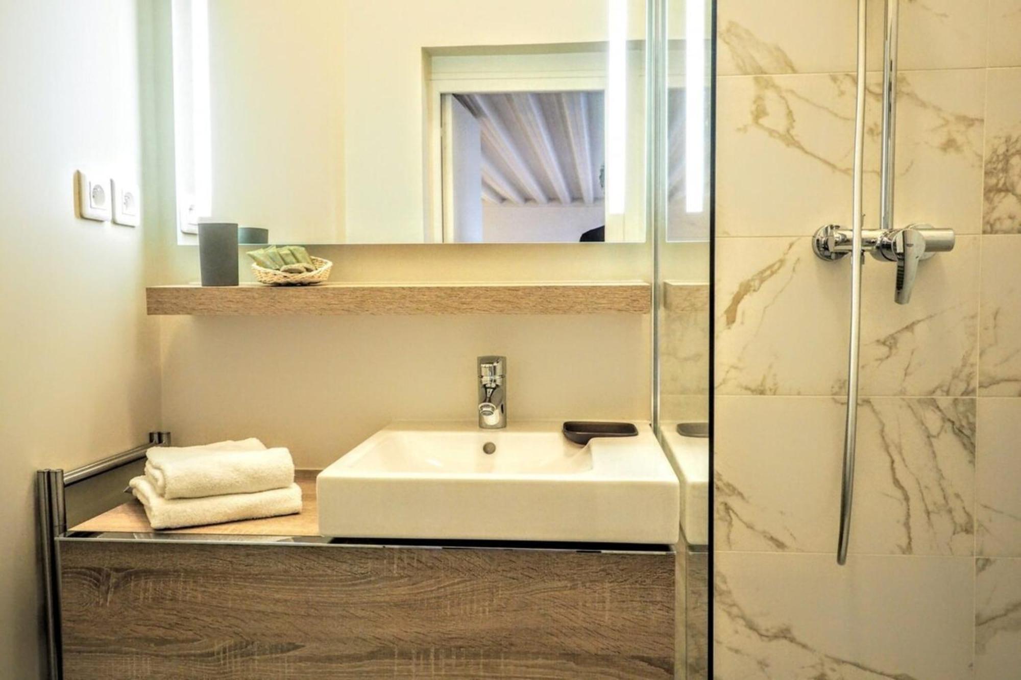 פריז Moliere Chicsuites מראה חיצוני תמונה