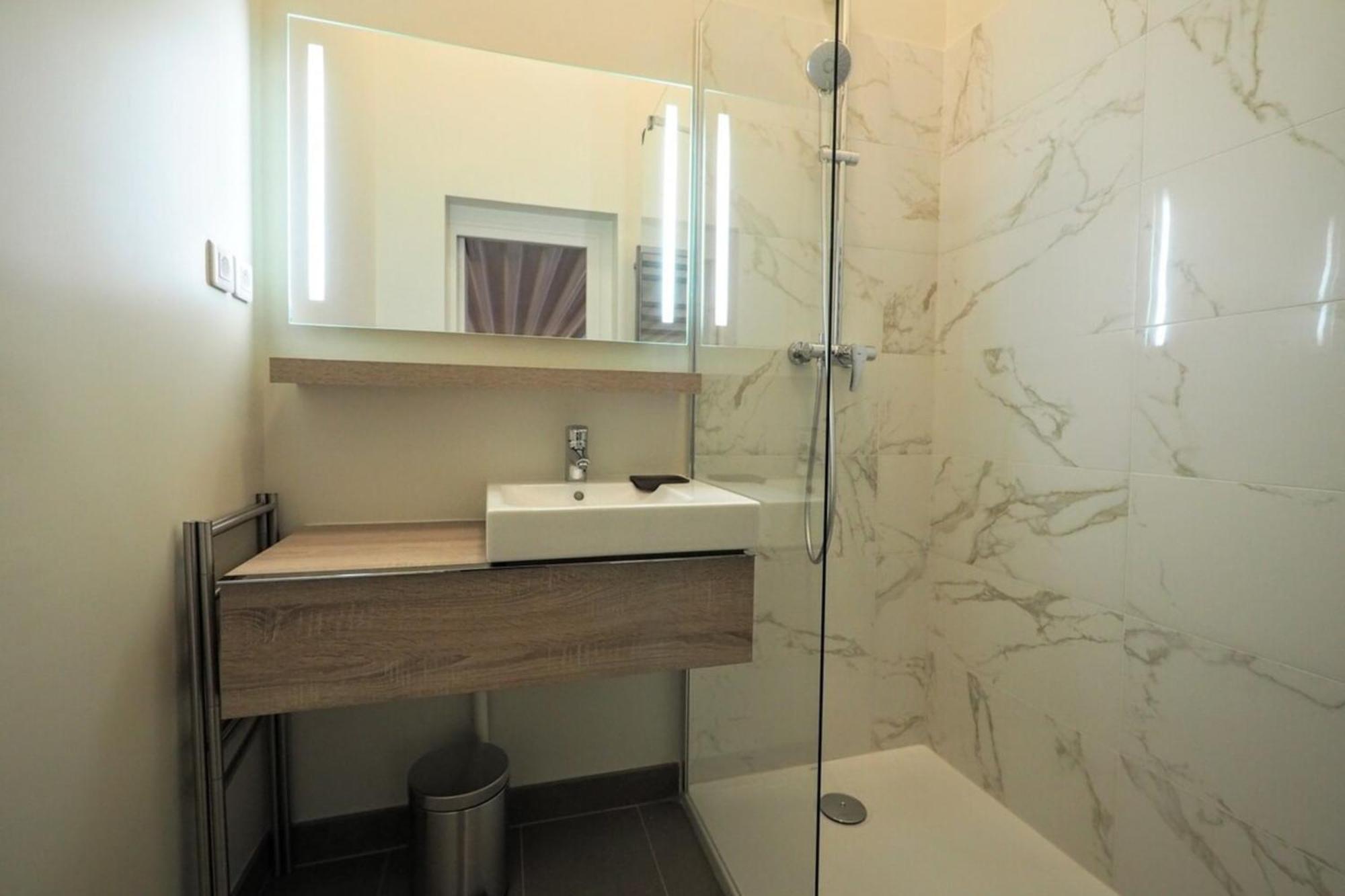 פריז Moliere Chicsuites מראה חיצוני תמונה